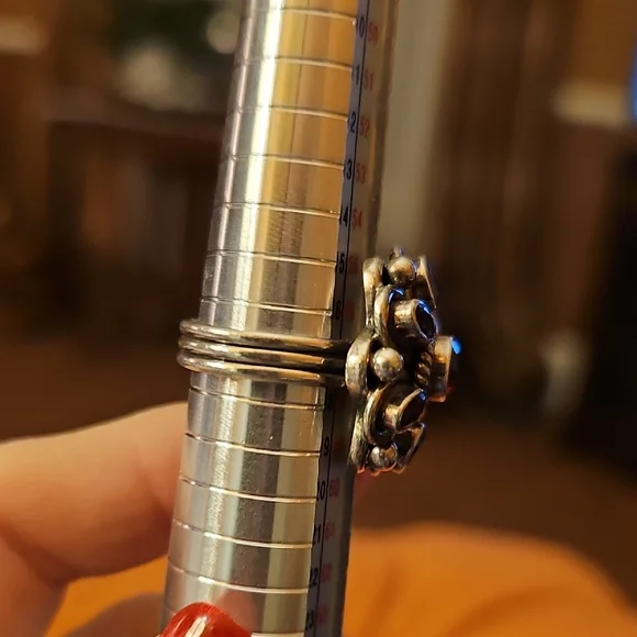 Nicky Butler Silver Floral Ring with Deep Red Stones - Picture 7 of 9